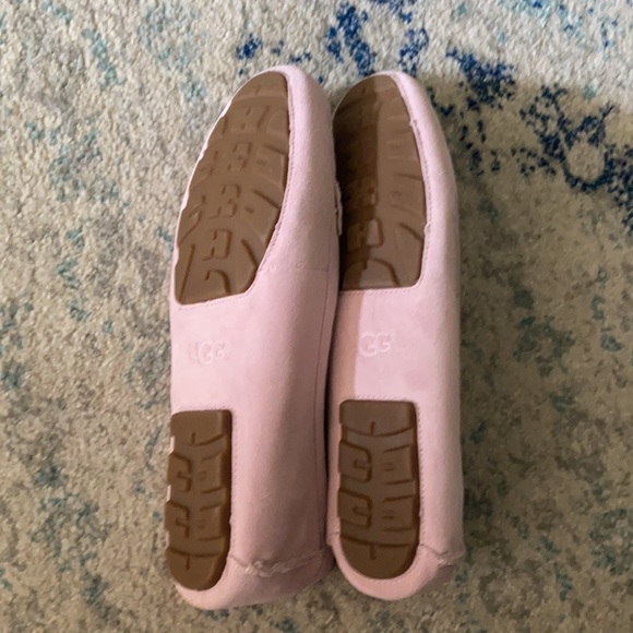 Pink Ugg moccasins - Picture 2 of 2